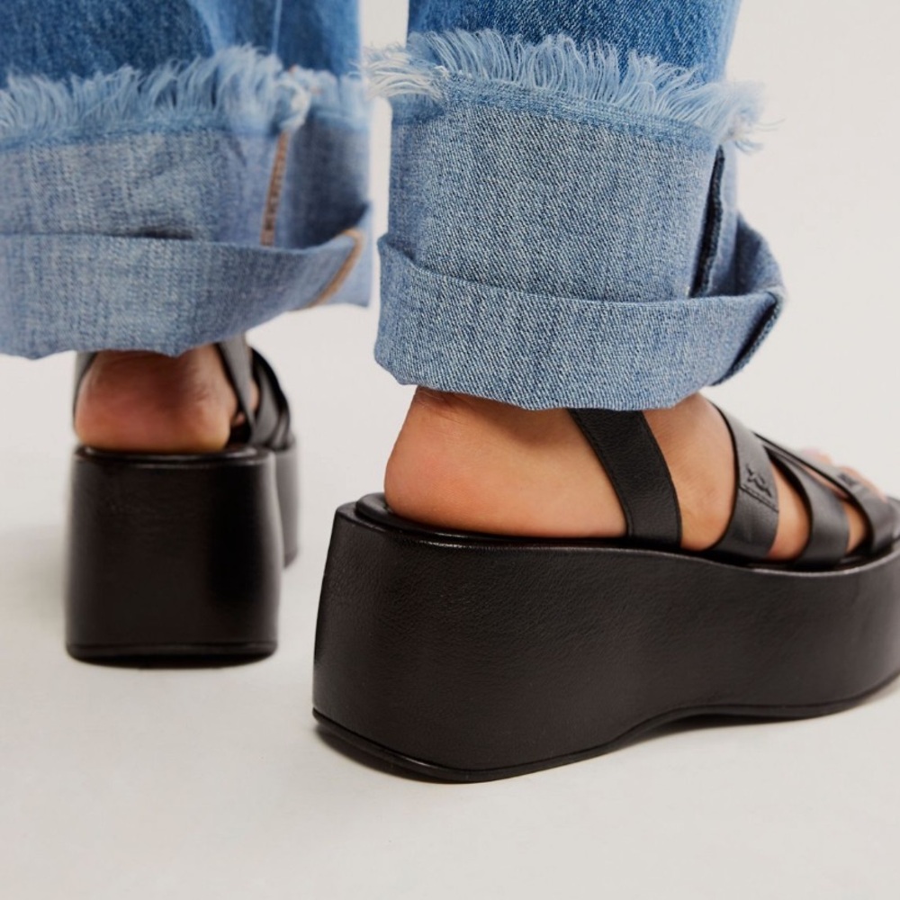 FREE PEOPLE HAZEL FLATFORM SANDALS - Picture 3 of 10